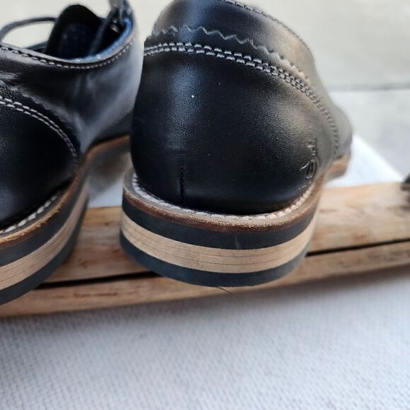 Original Penguin black leather men\'s dress shoes main image 5